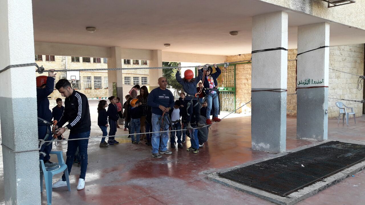 جمعيّة حماية الطّبيعة في يوم قمّة بموضوع البيئة لمدرسة الحديقة (ب) يركا